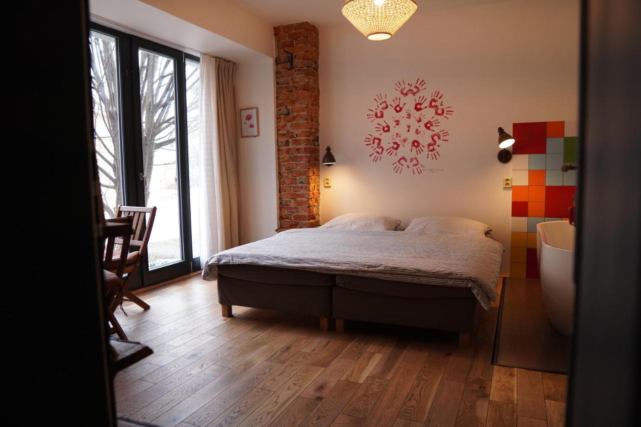 Gusto Hotel Кърнов Екстериор снимка
